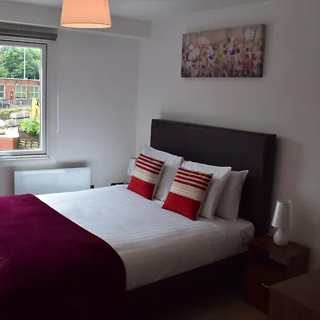 Mak Serviced Apartment *